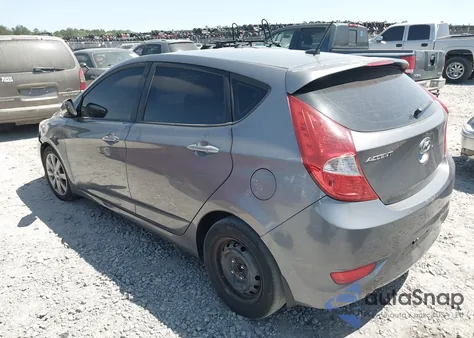 2014 Hyundai Accent Se z USA, uszkodzony, nr VIN KMHCU5AE9EU142285
